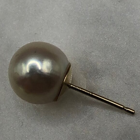 14k gold genuine cultured round pearl post/stud earrings timeless classic  1.6 g - Picture 3 of 7